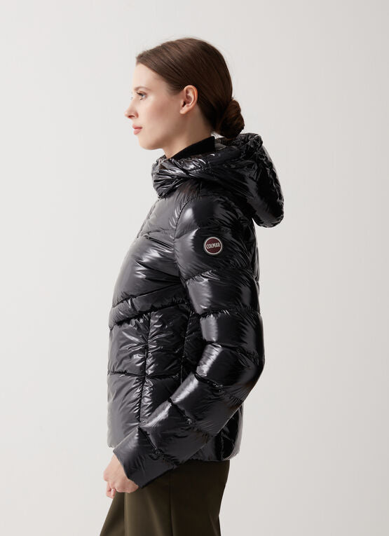 PIUMINO CON CAPPUCCIO FISSO IN TESSUTO LUCIDO COLMAR DONNA 2295 8XV IN23 99