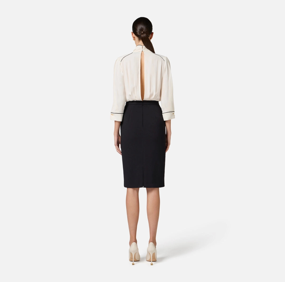 Abito in georgette e crêpe con piping AB77151E2 Nero/Burro