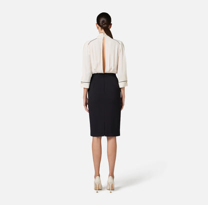 Abito in georgette e crêpe con piping AB77151E2 Nero/Burro