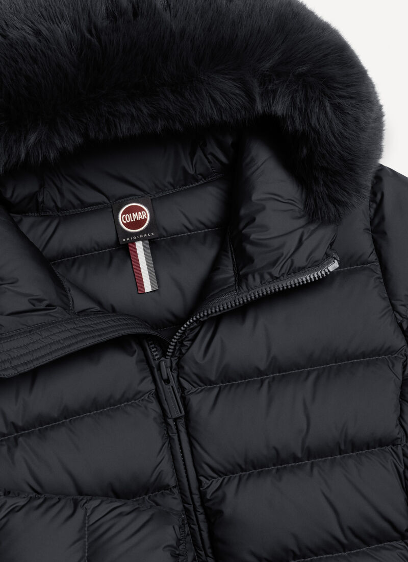 Piumino COLMAR opaco con pelliccia sintetica 22000039E 2XX COLORE 99 NERO