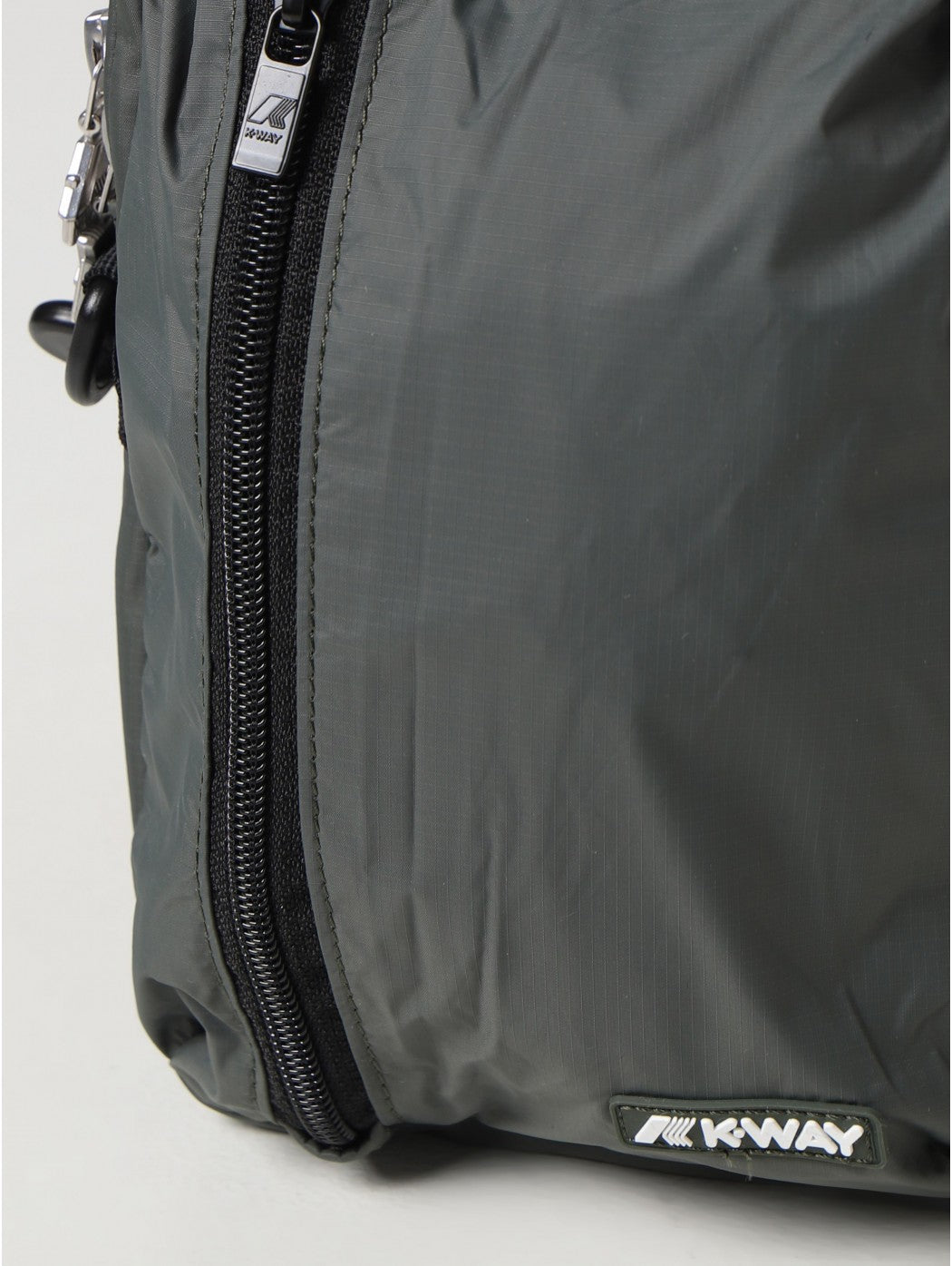 Borsa tracolla K•WAY K7116UW - Vella Group